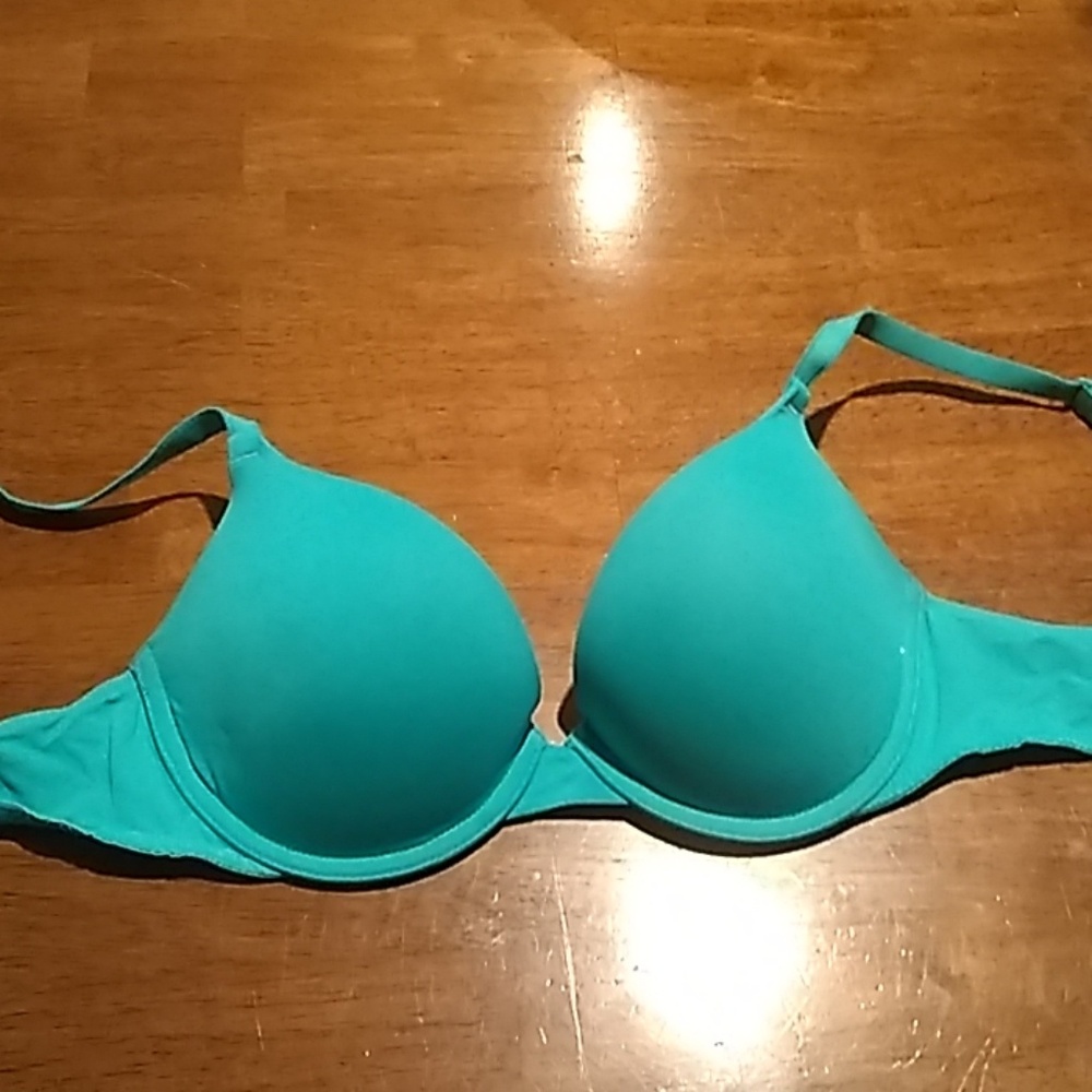 PINK Victoria's Secret bra